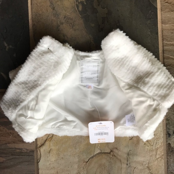 Gymboree winter white faux fur cropped shrug sweater top - Picture 4 of 7